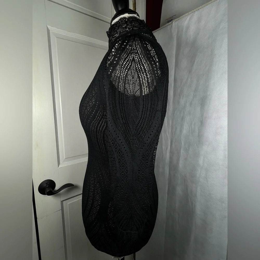 Free People Black Lace Women's Tunic Top Body Hugging 3/4 Sleeves Size Small
